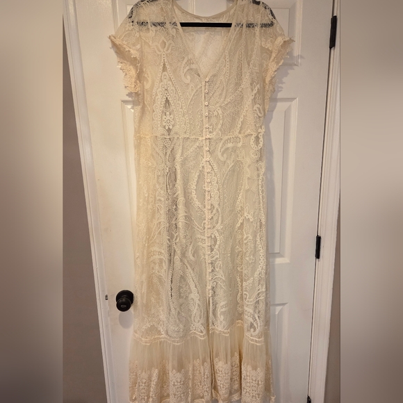 torrid Dresses & Skirts - Lace Button-Front Maxi Dress in Ivory